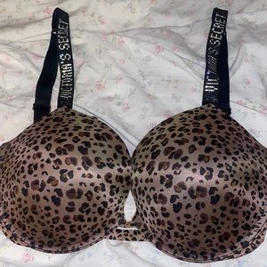 VICTORIA'S SECRET SHINR STRAP BLACK CHEETAH PRINT BRA